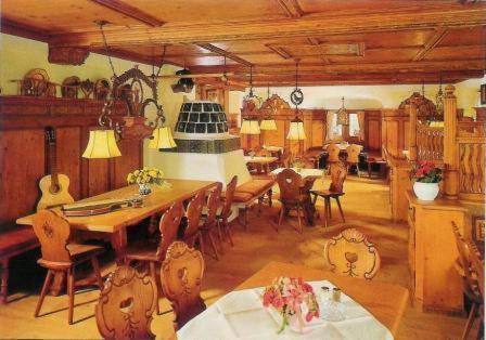 Zum Schweizerbartl Motel Garmisch-Partenkirchen Eksteriør billede
